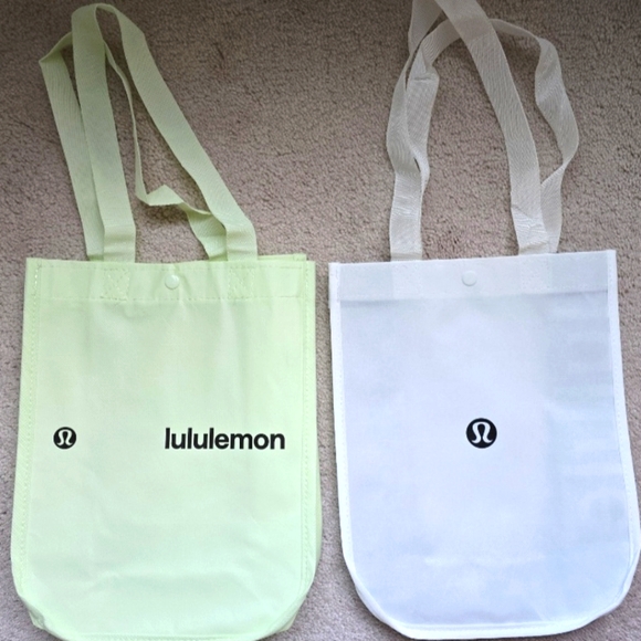 2 Lululemon Reusable Shopping Tote Bags Purse Black White Lime Green Logo NEW - Picture 1 of 2